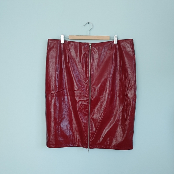 Forever21  faux leather skirt - Picture 5 of 6